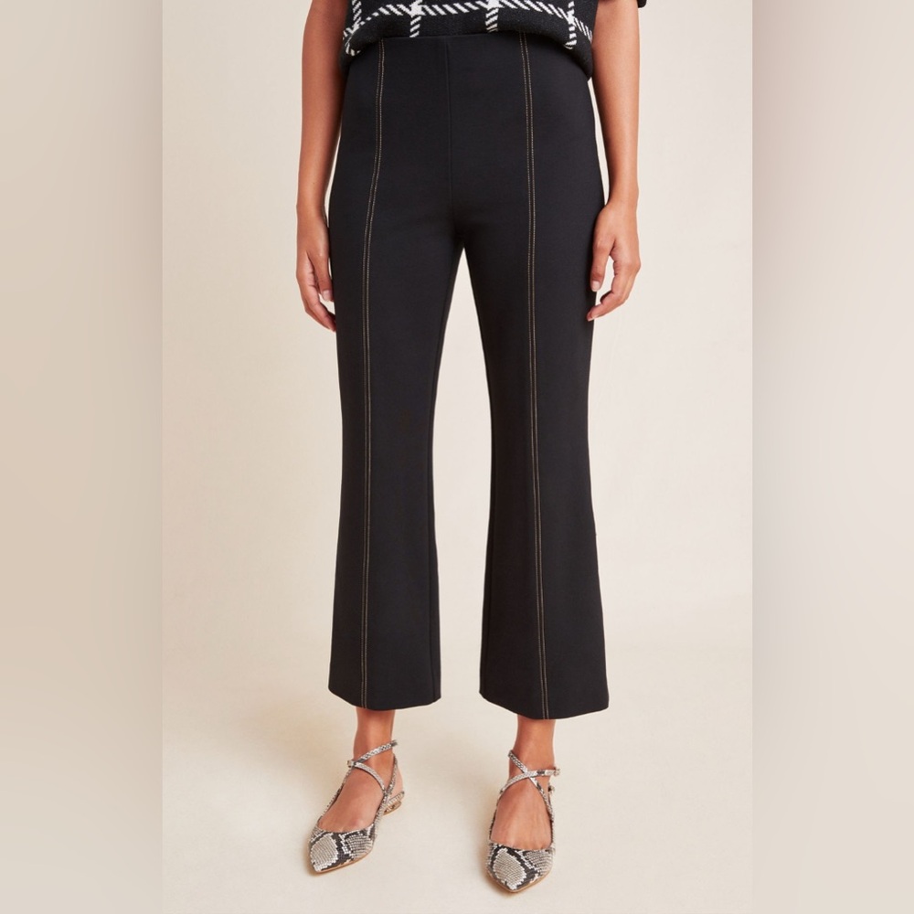 Anthropologie The Essential Crop Flare in Black - Size M